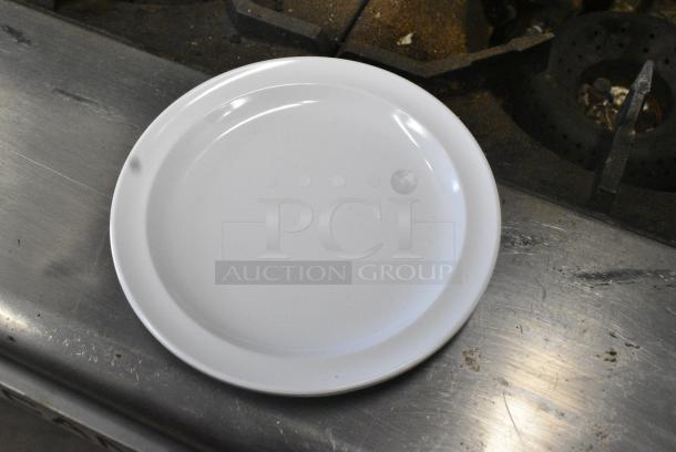 BRAND NEW SCRATCH AND DENT! Lot of 48 GET DP-506-W White 6 1/2" SuperMel Plate - Image 3 of 5