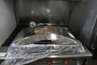 3 BRAND NEW SCRATCH AND DENT! Acopa 407IND8CHAF Voyage 8 Qt. Full Size Stainless Steel Induction Chafer with Glass Top and Soft-Close Lid. 3 Times Your Bid!
