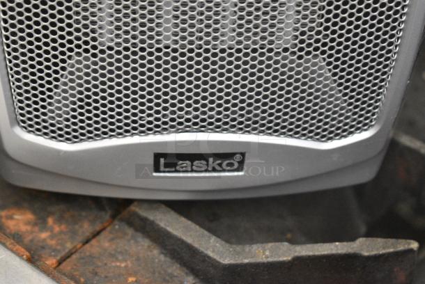 3 Various Items Including Soleil Ceramic Heater and 2 Lasko 754200 Heaters. 3 Times Your Bid! - Image 6 of 10