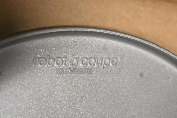 2 BRAND NEW SCRATCH AND DENT! Items Including Robot Coupe 28131 9/16" Slicing Disc and Robot Coupe 28120 9/16" Dicing Grid. 2 Times Your Bid! - Image 4 of 7