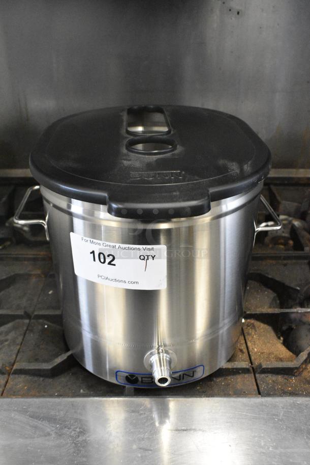 BRAND NEW SCRATCH AND DENT! Bunn 37100.0000 TDO-3.5 3.5 Gallon Low Profile Iced Tea Dispenser - Image 4 of 6