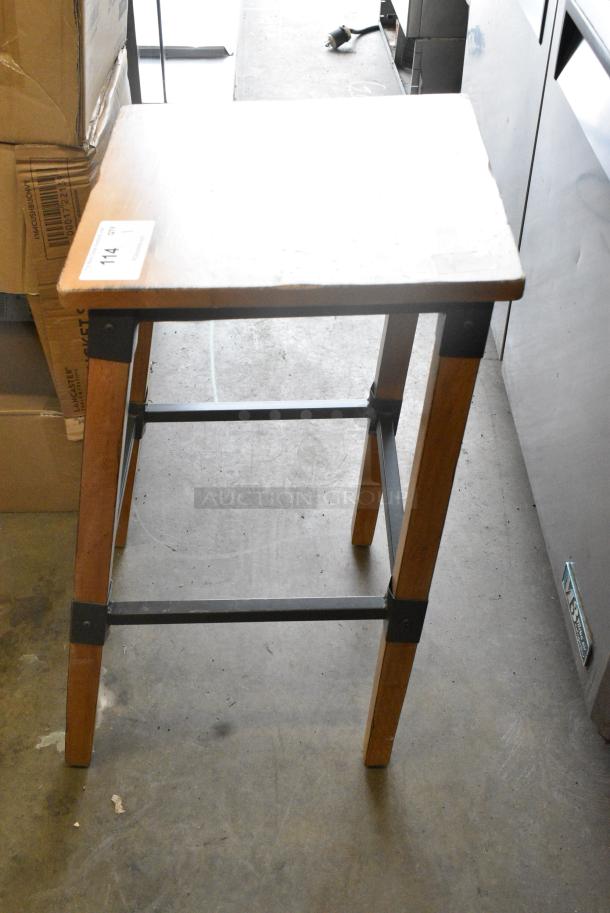 BRAND NEW SCRATCH AND DENT! Wooden Bar Stool - Image 2 of 3