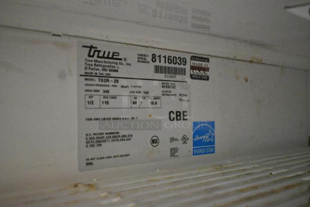 True TG2R-2S Stainless Steel Commercial 2 Door Reach In Cooler w/ Poly Coated Racks on Commercial Casters. 115 Volts, 1 Phase. Tested and Working! - Image 7 of 7