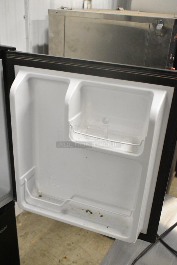 Hisense Mini Cooler. 115 Volts, 1 Phase. Tested and Working! - Image 4 of 5