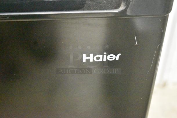 Haier HC27SW20RB Mini Cooler. 115 Volts, 1 Phase. Tested and Powers On But Does Not Get Cold - Image 2 of 6