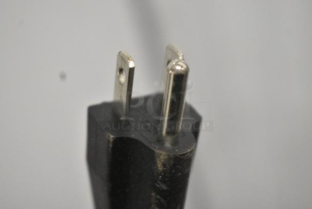 Haier HC27SW20RB Mini Cooler. 115 Volts, 1 Phase. Tested and Powers On But Does Not Get Cold - Image 5 of 6