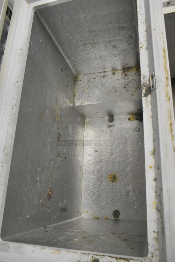 Haier HF71CL53NW Chest Freezer w/ Hinge Lid. 115 Volts, 1 Phase. Tested and Working! - Image 3 of 5