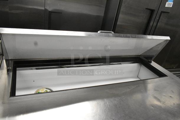 True TSSU-48-12 Stainless Steel Commercial Sandwich Salad Prep Table Bain Marie Mega Top on Commercial Casters. 115 Volts, 1 Phase. Cannot Test - Unit Trips Breaker - Image 4 of 9