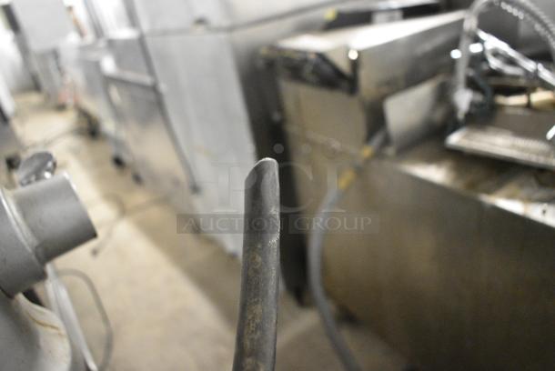 Hobart H-600 Metal Commercial Floor Style 60 Quart Planetary Dough Mixer w/ Metal Mixing Bowl and Dough Hook Attachment. 230 Volts, 1 Phase. - Image 7 of 11