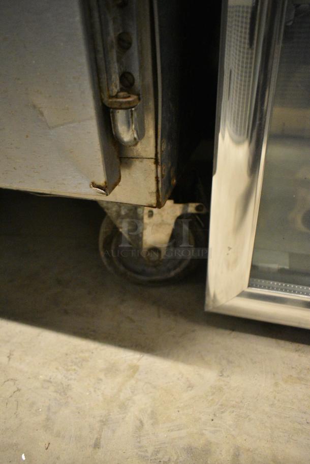 Alto Shaam 750-S Stainless Steel Commercial Heated Holding Cabinet on Commercial Casters. 125 Volts, 1 Phase. Cannot Test - Unit Trips Breaker - Image 4 of 6