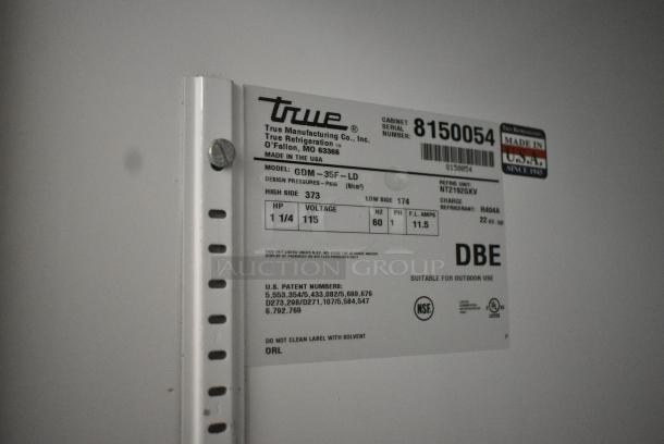 True GDM-35F-LD Metal Commercial 2 Door Reach In Freezer Merchandiser w/ Poly Coated Racks. 115 Volts, 1 Phase. Tested and Powers On But Does Not Get Cold - Image 6 of 6