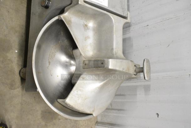 Hobart 84145 Metal Commercial Countertop Buffalo Chopper w/ S Blade. 115 Volts, 1 Phase. Tested and Working! - Image 2 of 7