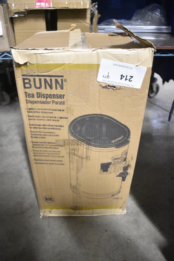 BRAND NEW SCRATCH AND DENT! Bunn TDO-5 5 Gallon Iced Tea Dispenser with Solid Plastic Lid - Image 2 of 7