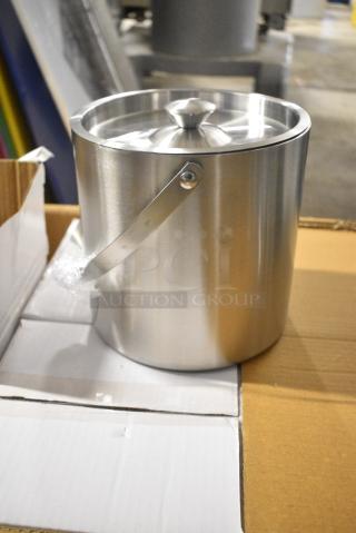 BRAND NEW SCRATCH AND DENT! Box of 5 71407 Carlisle Roll 'N Grip Plus 4073700 16 1/2" Broom and Brush Holder