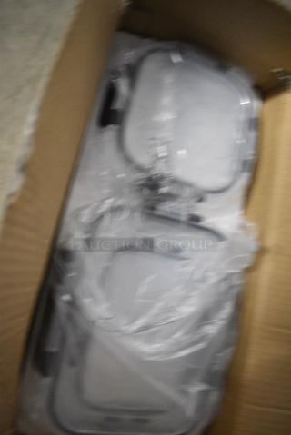 BRAND NEW SCRATCH AND DENT! GZ57 Glass Food Storage Containers