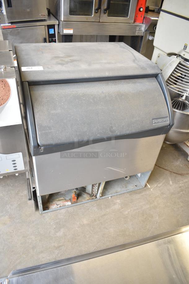 Scotsman CU3030MA-32A Stainless Steel Commercial Self Contained Undercounter Ice Machine. 208-230 Volts, 1 Phase. - Image 1 of 6