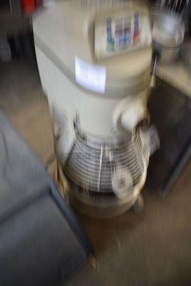 Globe SP30 Metal Commercial Floor Style 30 Quart Planetary Dough Mixer w/ Mixing Bowl, Dough Hook and Whisk Attachments. 115 Volts, 1 Phase. Cannot Test - Unit Was Previously Hardwired - Image 2 of 7