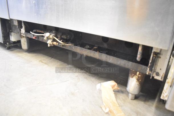 American Range Stainless Steel Commercial Natural Gas Powered 6 Burner Range w/ Cheese Melter and Oven. - Image 8 of 9