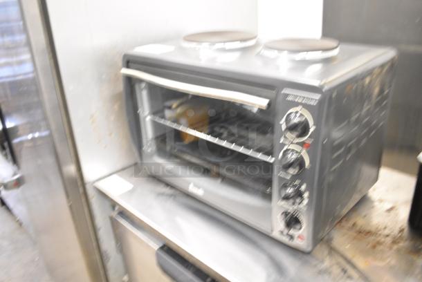 Avanti MKB42B Metal Countertop Electric Powered Toaster Oven. 120 Volts, 1 Phase. - Image 3 of 7