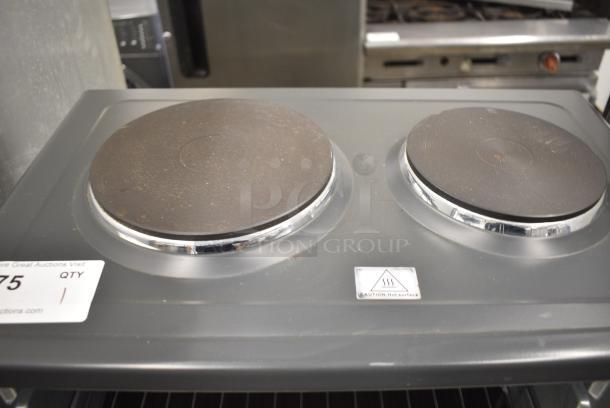 Avanti MKB42B Metal Countertop Electric Powered Toaster Oven. 120 Volts, 1 Phase. - Image 4 of 7