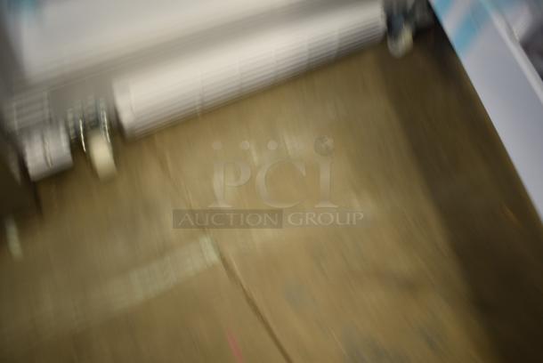 BRAND NEW SCRATCH AND DENT! Danby DUF167A4WDD Single Door Reach In Freezer. 115 Volts, 1 Phase. Tested and Working! - Image 6 of 10