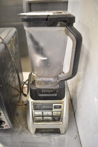 Ninja BL68530 Countertop Blender. 120 Volts, 1 Phase. Tested and Working!