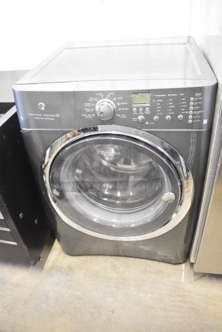 Electrolux EIFLS60LT1 Front Load Washer. 120 Volts, 1 Phase.