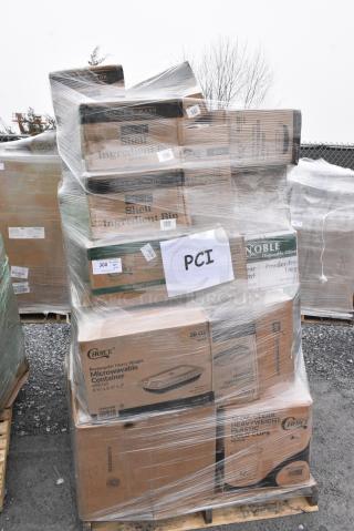 38 BRAND NEW! Boxes Including 176IB40 Baker's Lane 2.6 Gallon / 40 Cup Shelf Ingredient Bin with Flip Lid, Label Sheet, and Scoop, 129MCS38B Choice 38 oz. Black Rectangular Microwavable Heavy Weight Container with Lid 8 3/4" x 6 1/4" x 2" - 150/Case, 500CC12HD 12 oz. Plastic Cold Cup - Designed for Use Without Lids - 1000/Case, 129MCS38B Choice 38 oz. Black Rectangular Microwavable Heavy Weight Container with Lid 8 3/4" x 6 1/4" x 2" - 150/Case, 127CH06 Choice 6 oz. Clear RPET Hinged Deli Container - 400/Case, 500L1020B Choice Black Hot Paper Cup Travel Lid for 10-24 oz. Standard Cups and 8 oz. Squat Cups - 1000/Case, 50012W CUP 12oz PAP HOT WHITE 1M LID 500L1020B/W. 38 Times Your Bid!