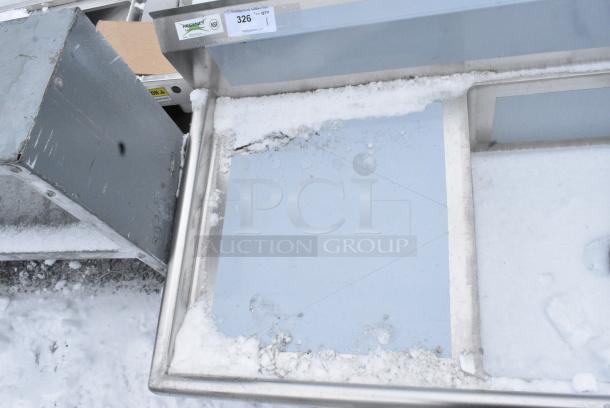 BRAND NEW SCRATCH AND DENT! Regency 600S32323224 Stainless Steel 3 Bay Sink w/ Dual Drain Boards. No Legs. - Image 7 of 8