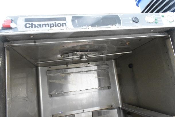 Champion UH330ADA Stainless Steel Commercial Undercounter Dishwasher. 120-208/230 Volts, 1 Phase. - Image 7 of 8