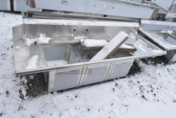 BRAND NEW SCRATCH AND DENT! Regency 600DDTS384RT 16-Gauge 7' Soiled / Dirty Dish Table with 3-Compartment Sink - 16" x 20" x 14" Bowls - Right Drainboard - Image 1 of 6