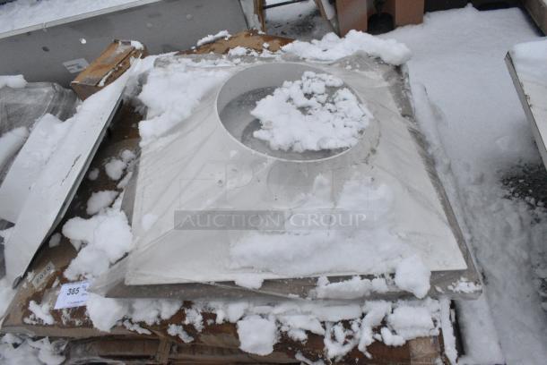 12 BRAND NEW SCRATCH AND DENT! Items Including 600ESS2436S Regency Spec Line 24" x 36" 14-Gauge Stainless Steel Equipment Stand With Stainless Steel Undershelf, White Vents. 12 Times Your Bid! - Image 4 of 6