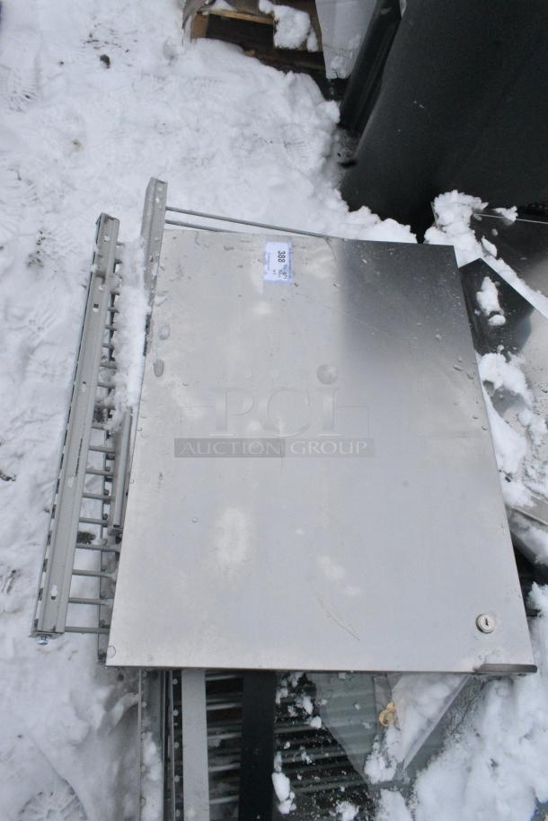 BRAND NEW SCRATCH AND DENT! Pallet Lot of Various Metal Pieces and Glass Door - Image 5 of 5