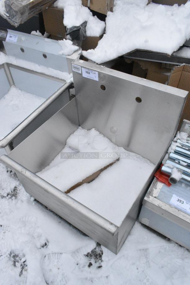 BRAND NEW SCRATCH AND DENT! Steelton 522US12421 24" x 21" x 14" Utility Sink for (1) 8" Center Faucet. No Legs. - Image 2 of 4