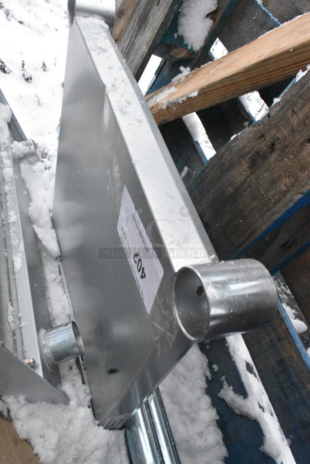 BRAND NEW SCRATCH AND DENT! Steelton 522ETSG2424 24" x 24" 18 Gauge 430 Stainless Steel Work Table with Undershelf - Image 3 of 5