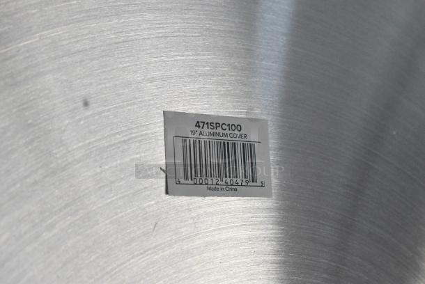 BRAND NEW SCRATCH AND DENT! Choice 471SP100QTHD 100 Qt. Heavy Weight Aluminum Stock Pot w/ Lid - Image 4 of 5