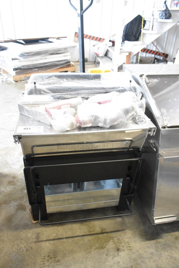 BRAND NEW SCRATCH AND DENT! Backyard Pro 554BPCF90QT 90 Qt. Liquid Propane Cajun Seafood Boiler Cart - Image 1 of 6