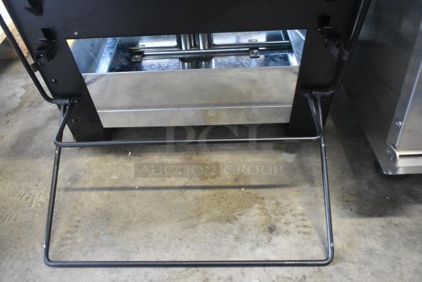 BRAND NEW SCRATCH AND DENT! Backyard Pro 554BPCF90QT 90 Qt. Liquid Propane Cajun Seafood Boiler Cart - Image 3 of 6