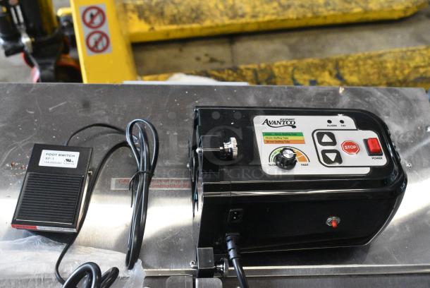 BRAND NEW SCRATCH AND DENT! Avantco 1A-SS101 177SSV2MOTOR Motor for Sausage Stuffers w/ Pedal. 120 Volts, 1 Phase. - Image 1 of 10