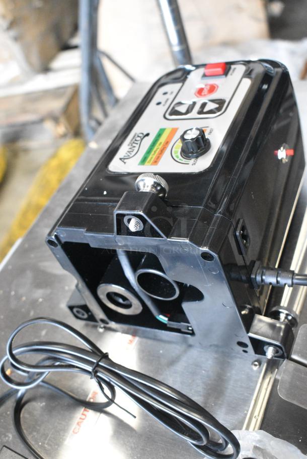 BRAND NEW SCRATCH AND DENT! Avantco 1A-SS101 177SSV2MOTOR Motor for Sausage Stuffers w/ Pedal. 120 Volts, 1 Phase. - Image 6 of 10