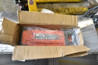 BRAND NEW SCRATCH AND DENT! Hoover CH90040 M-PWR 40V Li-Ion Battery for HushTone Cordless Vacuums
