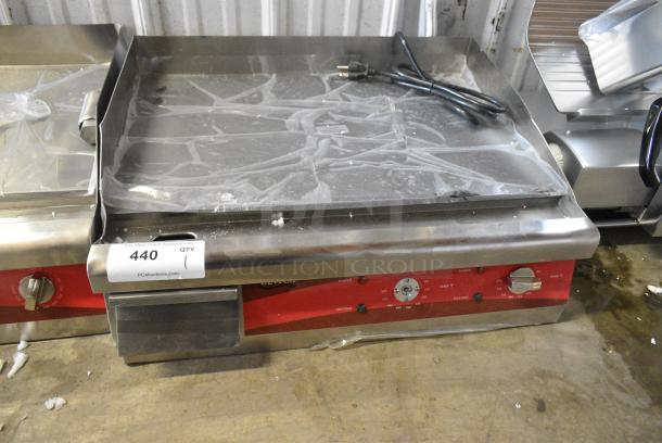 BRAND NEW SCRATCH AND DENT! Avantco 177EG24N Stainless Steel 24" Electric Countertop Griddle. 208/240 Volts. - Image 1 of 7