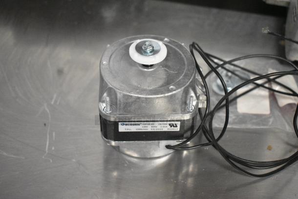 BRAND NEW SCRATCH AND DENT! Weiguang YZF18-25 Motor. 120 Volts, 1 Phase. - Image 3 of 4