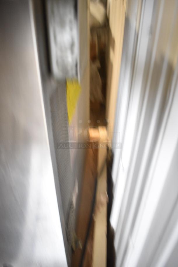 Blodgett DGF-50 Stainless Steel Commercial Natural Gas Powered Half Size Convection Oven w/ Metal Legs, View Through Door, Metal Oven Rack and Thermostatic Controls. - Image 6 of 9