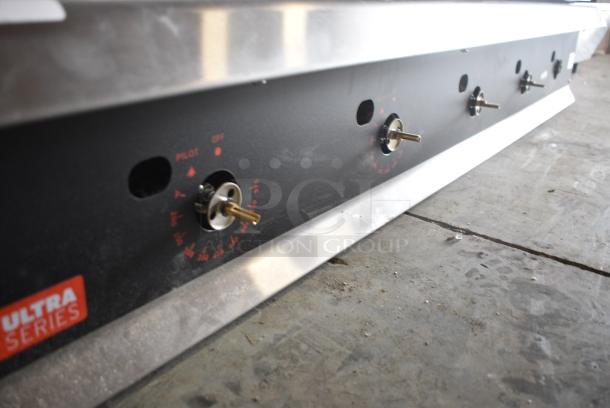Cooking Performance Group CPG 351GTUCP60N Stainless Steel Commercial Countertop Natural Gas Powered Flat Top Griddle. 150,000 BTU. - Image 6 of 8