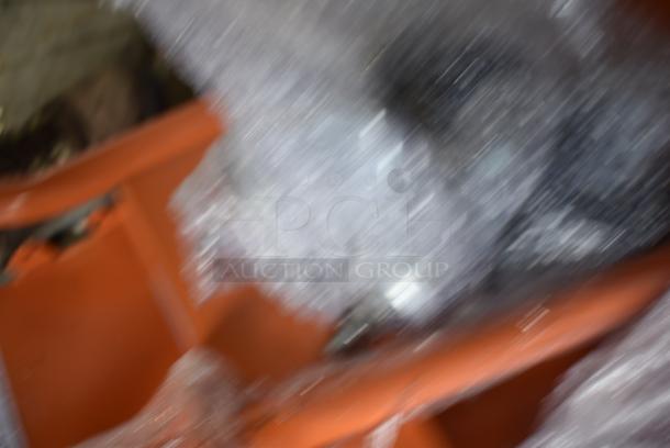 BRAND NEW SCRATCH AND DENT! Fryclone 259DISP100 100 lb. Fryer Oil Disposal Unit - Image 4 of 5