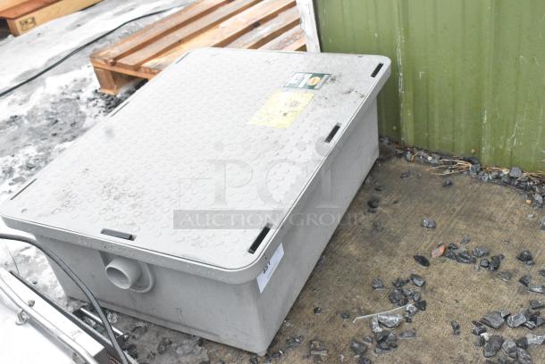 BRAND NEW SCRATCH AND DENT! Canlas Endura 3925A02LO Lo-Pro 50 lb. 25 GPM Low Profile Grease Trap with 2" Hub - Image 2 of 4