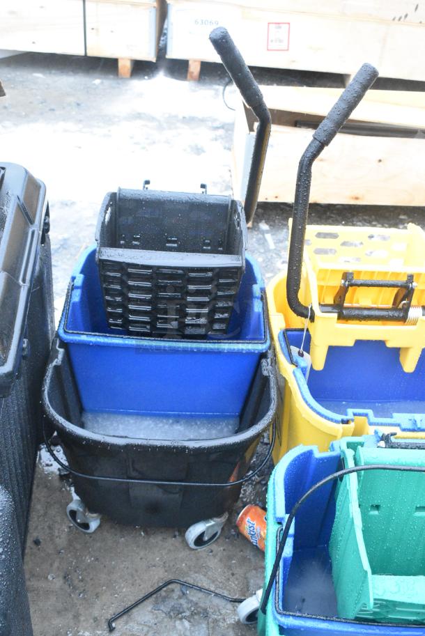 4 Various Poly Mop Buckets Wringing Attachment. 4 Times Your Bid! - Image 4 of 5