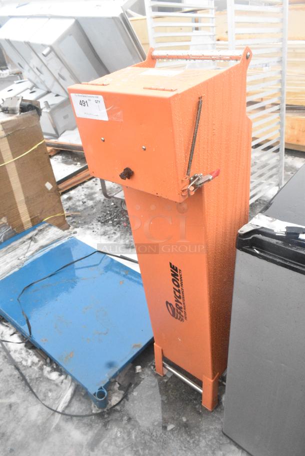 BRAND NEW SCRATCH AND DENT! Fryclone 259OS50 70-100 lb. Fryer Oil Shuttle - Image 1 of 5