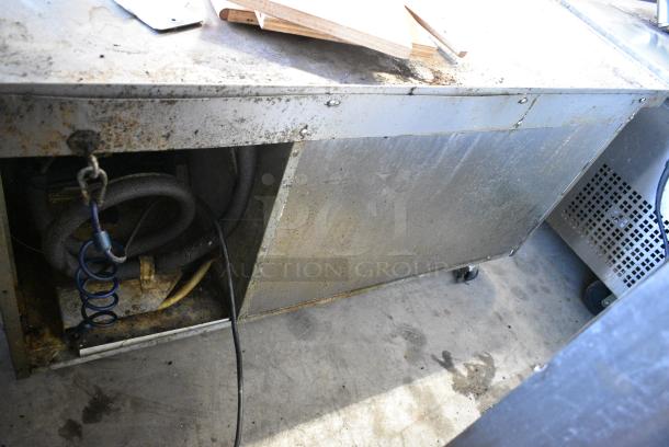 Continental Stainless Steel Commercial 2 Drawer Chef Base on Commercial Casters. 115 Volts, 1 Phase. Tested and Working! - Image 10 of 10